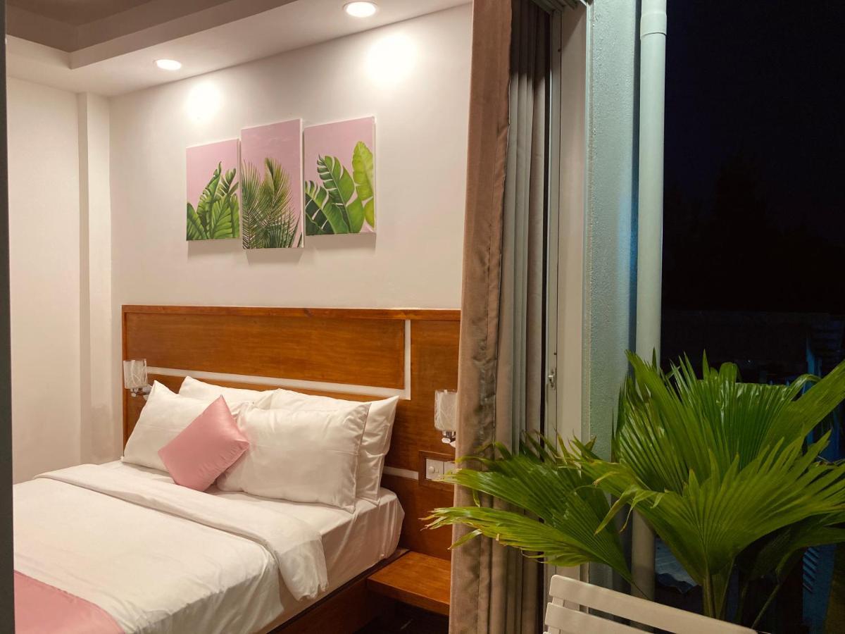 Pearlshine Retreat Maldives Hotel Gulhi Buitenkant foto
