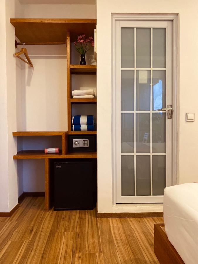 Pearlshine Retreat Maldives Hotel Gulhi Buitenkant foto