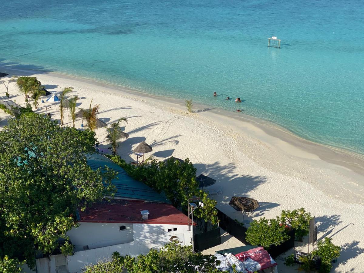 Pearlshine Retreat Maldives Hotel Gulhi Buitenkant foto