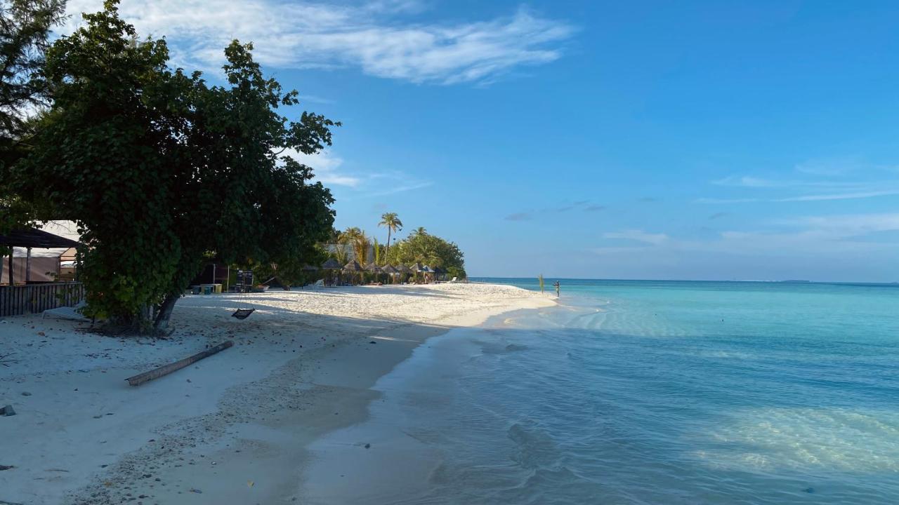 Pearlshine Retreat Maldives Hotel Gulhi Buitenkant foto